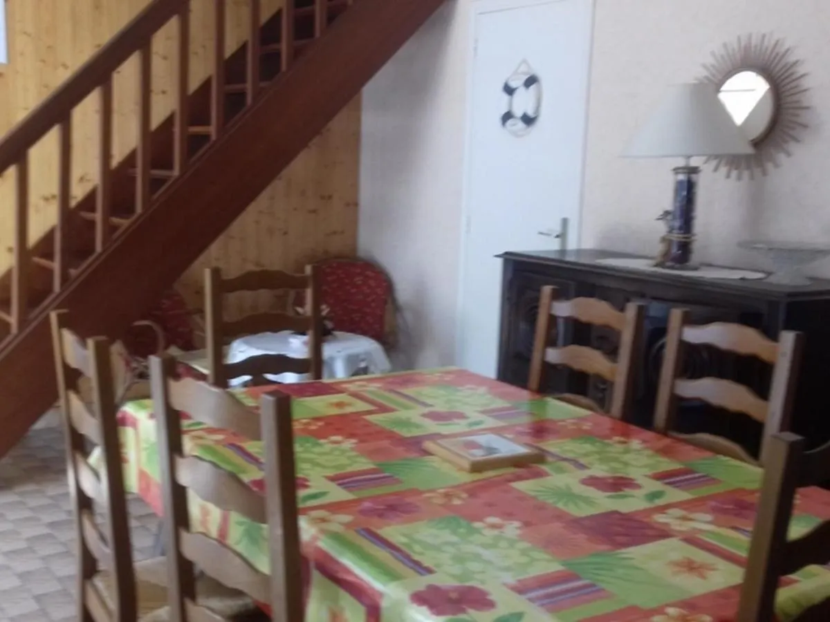 Maison En Pierre 3 Pieces Avec Terrasse, Proche Plage, Dunes Et Sentiers Cotiers A Plouhinec - Fr-1-397-33 0*, Plouhinec (Morbihan)